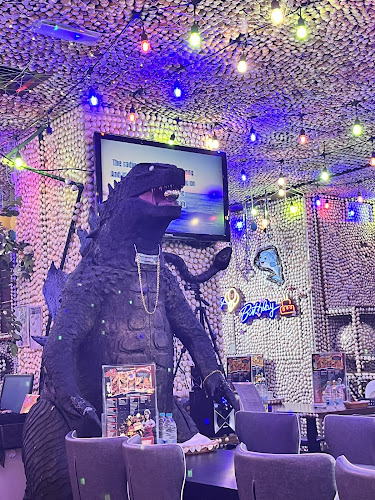 Dampa Seafood Grill - Abu Dhabi Almariah mall