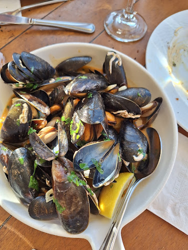 Flooka Dubai - Hospitality and gastronomy