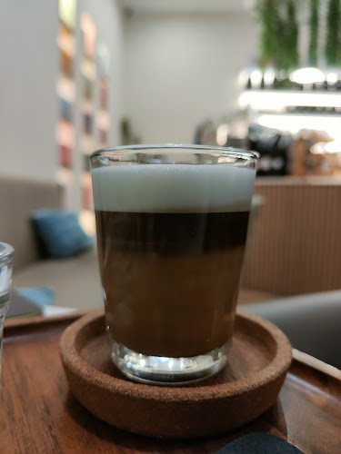 Opinii despre Swani Cafe | Speciality Coffee | Tea - Jumeirah în Dubai - Hospitality and gastronomy