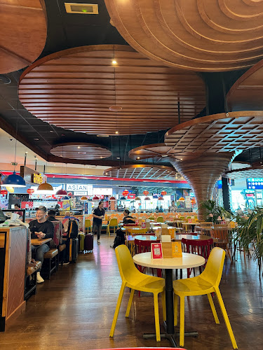 Giraffe World Kitchen