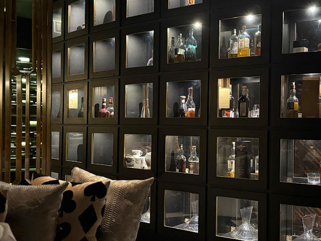 Le Royal Meridien Hotel - شارع فاطمة بنت مبارك - Abu Dhabi