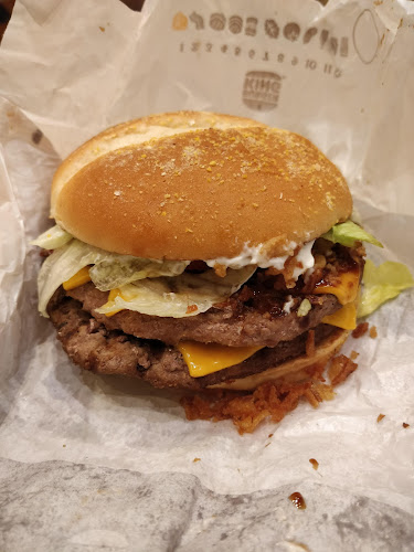 Burger King - Sheikh Zayed - Hospitality and gastronomy