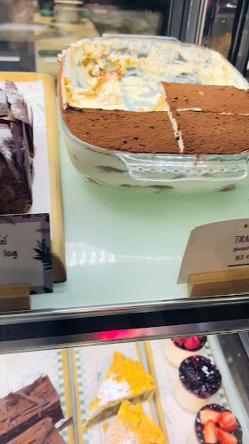 Unit #168 - 1, G Floor, Dubai Mall - Financial Ctr St - Dubai