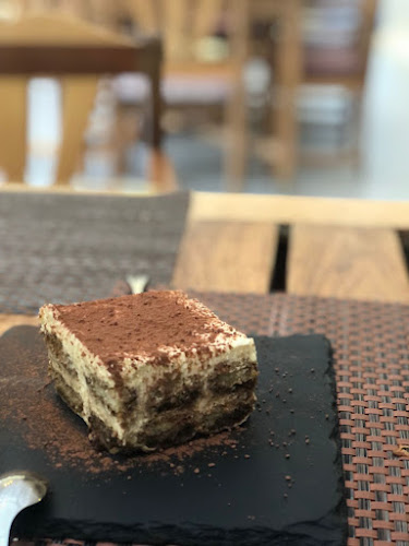 Comentarii opinii despre La Burrata Italian restaurant