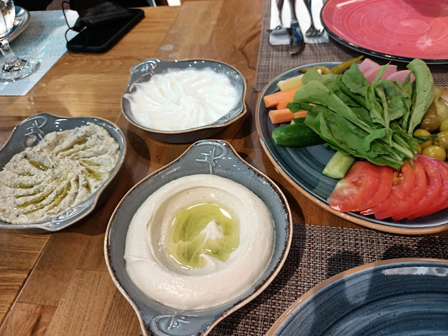 F9R8+26V - Hamdan Bin Mohammed St - Al Danah - Zone 1 - Abu Dhabi