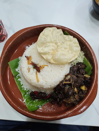 Fresh Palace Kanjikada Restaurant - Hospitality and gastronomy