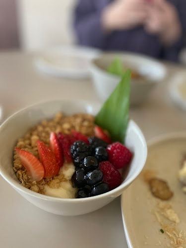 West Entrance - Gate 20 Yas Leisure Dr - Yas Island - YS1 - Abu Dhabi