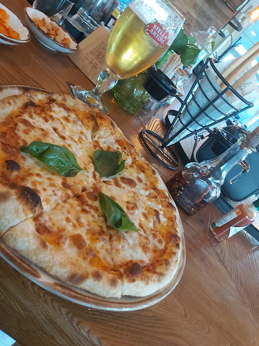 Comentarii opinii despre Manzoni Bistro and Bar