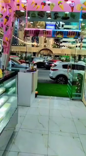 Opinii despre بكداش الطربوش لبيع المثلجات Bakdash Al Tarboush ice cream sale în Sharjah - Hospitality and gastronomy