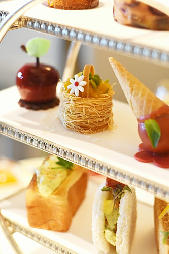 Comentarii opinii despre Shai Salon & Terrace