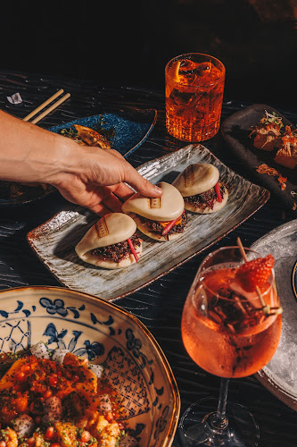 Comentarii opinii despre Asia Asia Abu Dhabi