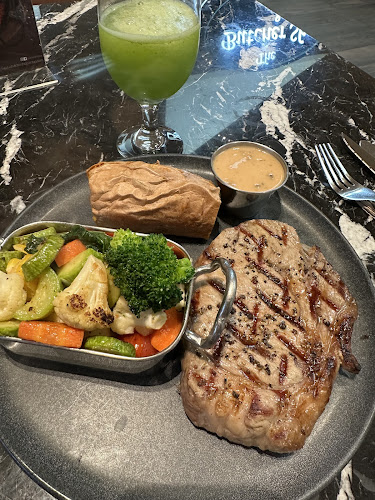 Reem Mall - L2-G-308 - Ras Ar Ranqiyah St - Al Reem Island - Najmat Abu Dhabi - Abu Dhabi