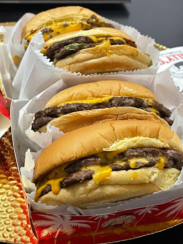 Billy's Hamburgers – authentic meat & veggie burgers with a taste of California