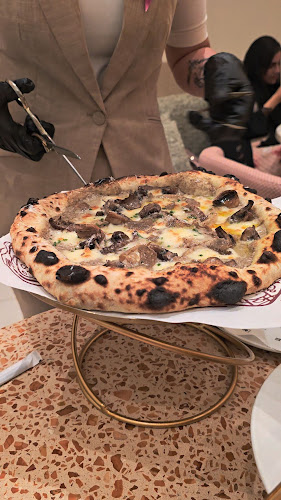 Opinii despre Two Bistro în Dubai - Hospitality and gastronomy