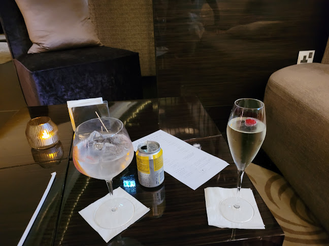 Opinii despre UVA - Wine Bar & Lounge în Abu Dhabi - Hospitality and gastronomy