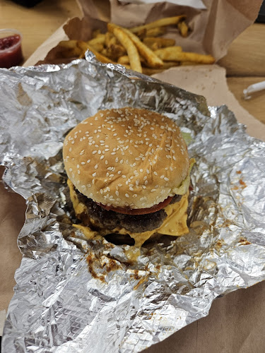 Mall - Unit GFMAL 02 - Al Jazeera Al Hamra-Qaryat Al Hamra - Ras Al Khaimah