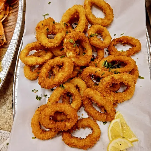 Comentarii opinii despre مملكة البحار للمأكولات البحرية Mamlaket Albehaar Seafood Restaurant