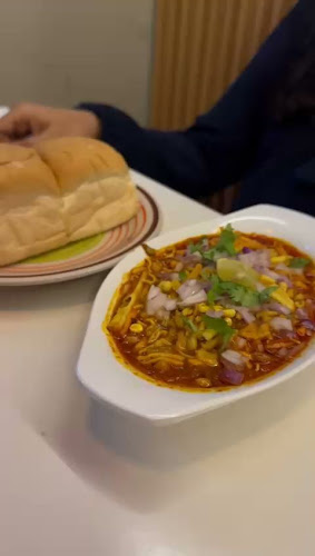 Opinii despre V's Adda în Dubai - Hospitality and gastronomy