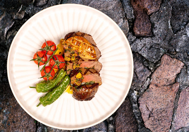 HuQQa - Best Shisha Lounge & Turkish Breakfast Dubai Mall - Hospitality and gastronomy