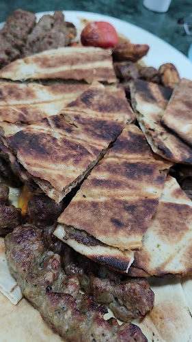 Opinii despre Abil fida în Abu Dhabi - Hospitality and gastronomy