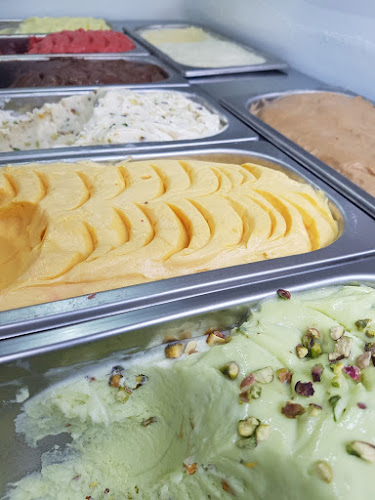 Al Dar Sweets - Hospitality and gastronomy