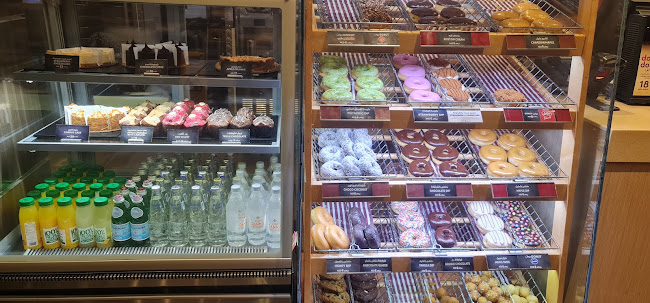 Block # 5, Buheira Building - Al Majaz 2 - Al Majaz - Sharjah