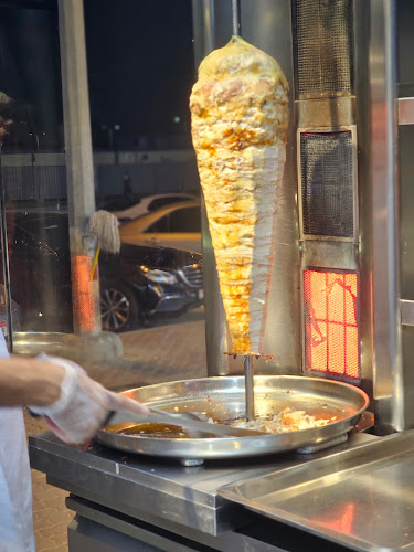 Comentarii opinii despre Shabab Al Jasrain Refreshment