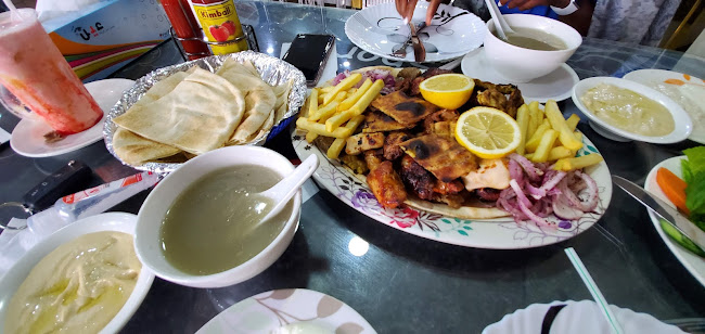 Comentarii opinii despre Restaurant and Cafeteria Champions Sports