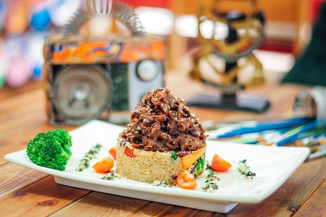 Comentarii opinii despre Art House Cafe