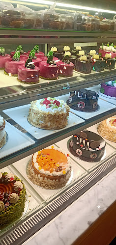 Comentarii opinii despre Al Dar Sweets