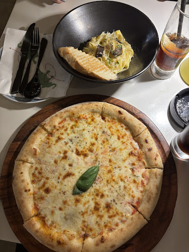 Jovee - Japanese & European Restaurant