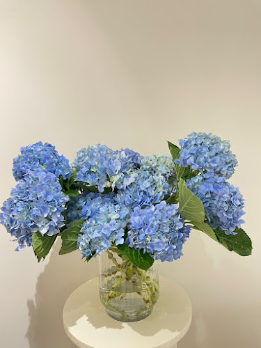 Flower Box Flowers - Sharjah