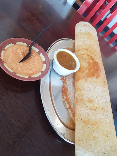 Opinii despre Abla Cafeteria and Restaurant în Dubai - Hospitality and gastronomy