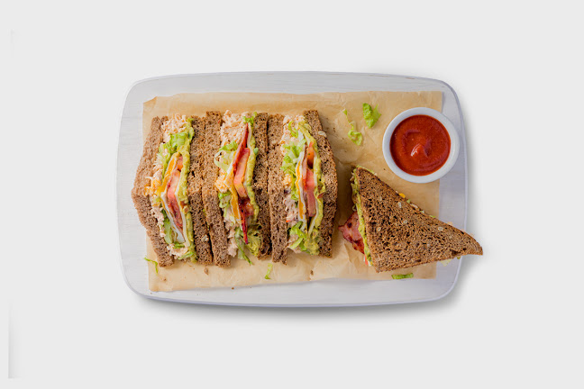 Kcal Restaurant - Dubai Healthcare City