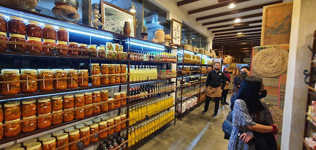 89W6+P77 - Unnamed Road - Hay Al Sharg - Sharjah