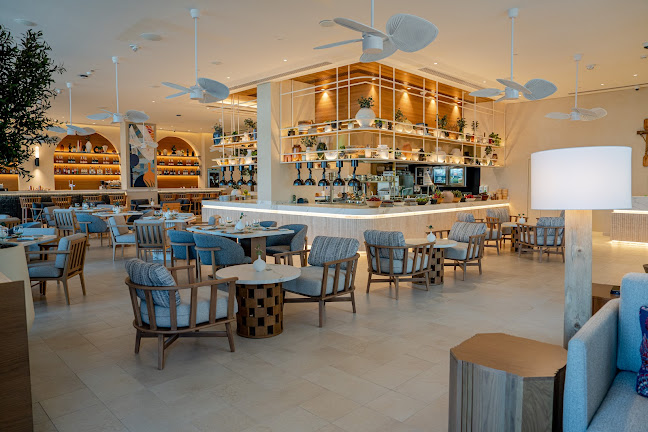 Palace Beach Resort - Al Corniche St - Al Faseel - Fujairah