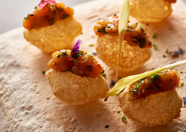 Opinii despre Clap Dubai în Dubai - Hospitality and gastronomy