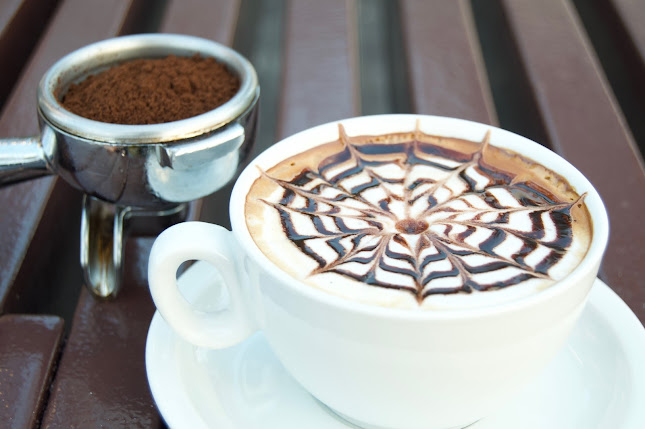 Corniche St - Al Bateen - W10 01 - Abu Dhabi