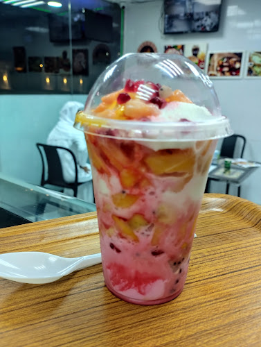 FATAYER AL SHAM RESTAURANT - Hospitality and gastronomy