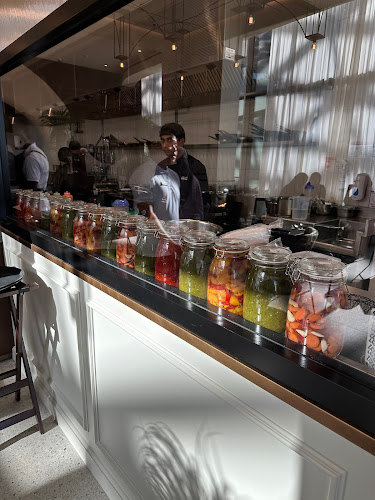 KISHMISH MIRDIF AVENUE MALL - Dubai