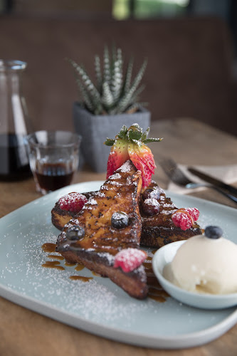 Opinii despre Space Cafe Ras al Khaimah în Ras Al-Khaimah - Hospitality and gastronomy