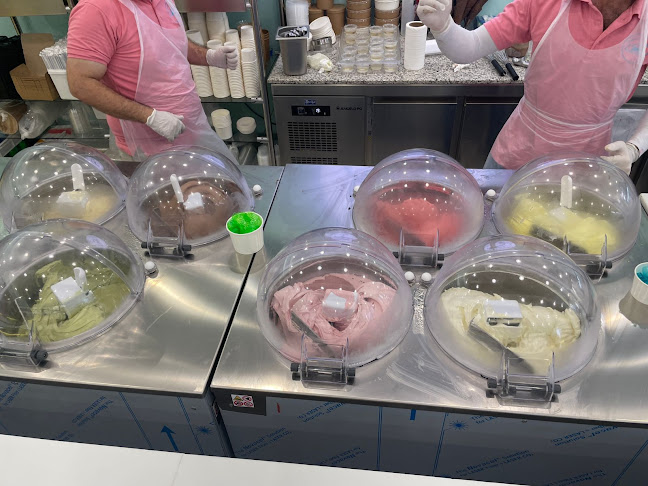 حلويات حلاوة الجبن Halawat Al Jebn - Sharjah