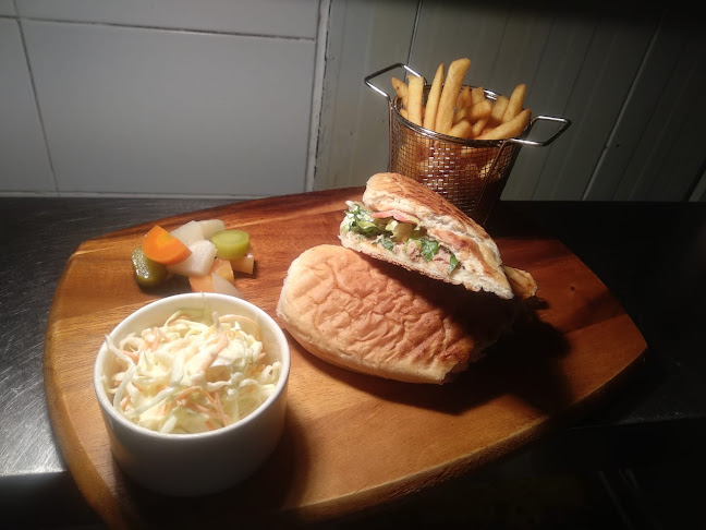 Yard cafe يارد كافيه