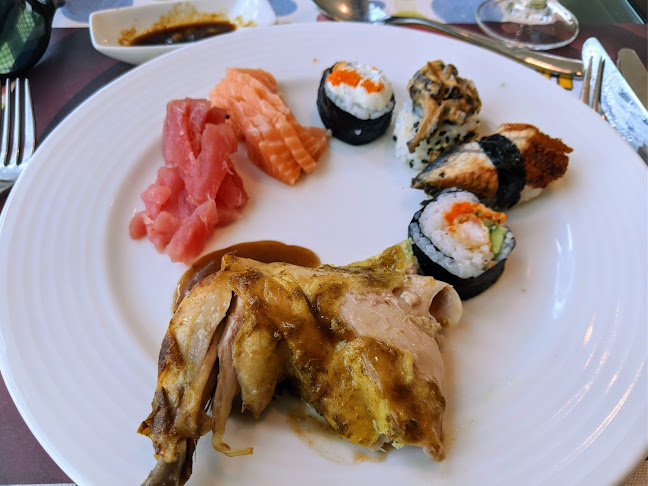 Nosh Restaurant - Dubai