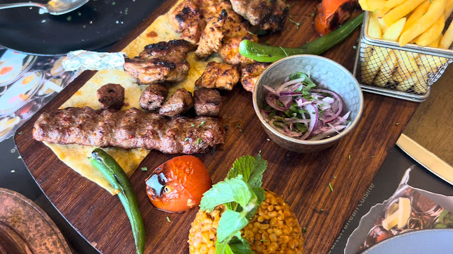 Opinii despre Otantik Café & Restaurant - TCA Branch în Abu Dhabi - Hospitality and gastronomy