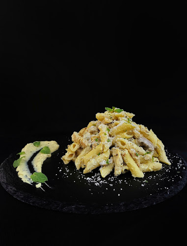 Grill beef burger جريل بيف برجر - Hospitality and gastronomy