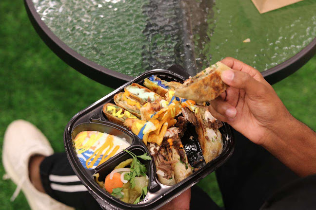 ركن الكرك المشاكيك النمبر ون - Hospitality and gastronomy