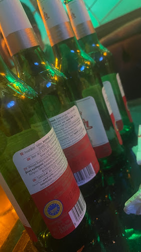 Opinii despre Teveren Bar în Dubai - Hospitality and gastronomy