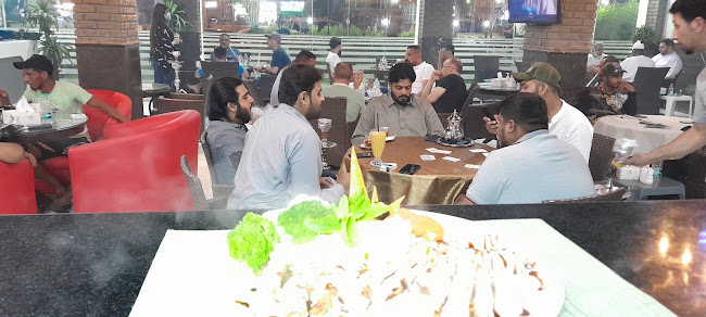 Comentarii opinii despre LAYALI MONACO CAFE