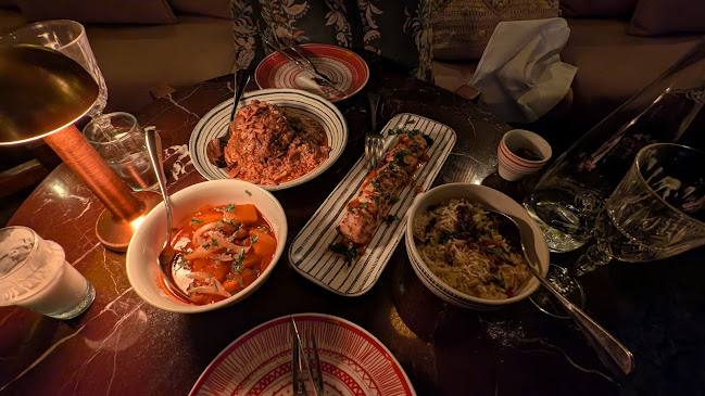 Emirates Towers Hotel - Sheikh Zayed Rd - Dubai